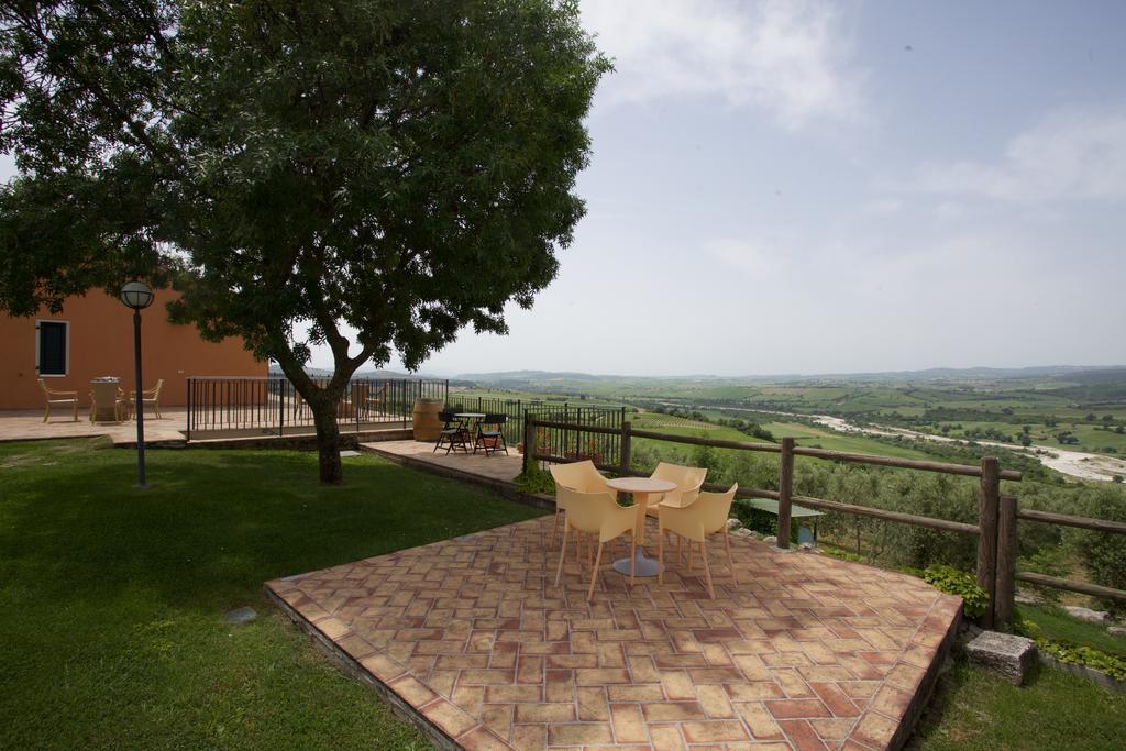 Bio Agriturismo Il Torrione Saturnia Exterior photo